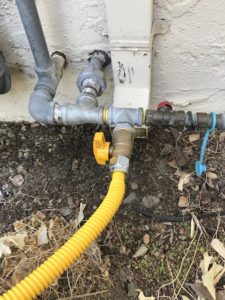 Yellow Stainless Flexible Hose Pipe End